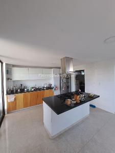 Casa de 3 alcobas en venta en Real De Minas, Bucaramanga, 215 m² · foto 3 de 11