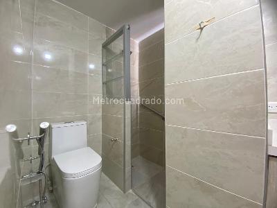 Apartamento de 4 alcobas en venta en Cabecera Del Llano, Bucaramanga, 136 m² · foto 11 de 19