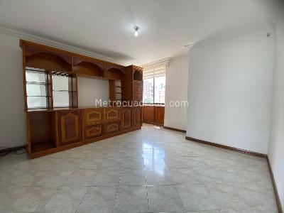 Apartamento de 4 alcobas en venta en Cabecera Del Llano, Bucaramanga, 136 m² · foto 4 de 19