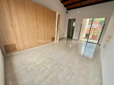 Casa de 3 alcobas en venta en Versalles, Floridablanca, 129 m² · foto 14 de 19