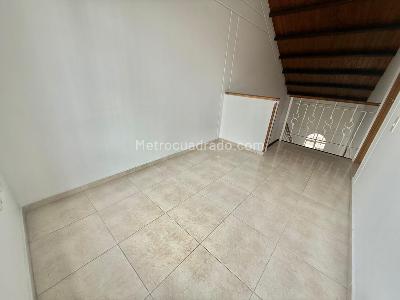 Casa de 3 alcobas en venta en Versalles, Floridablanca, 129 m² · foto 17 de 19