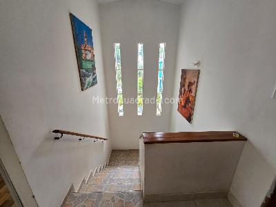 Casa de 4 alcobas en venta en Lagos 3, Floridablanca, 183 m² · foto 10 de 14