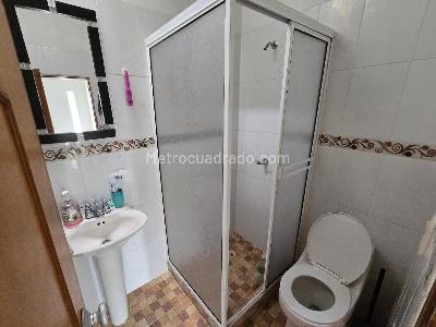 Casa de 4 alcobas en venta en Lagos 3, Floridablanca, 183 m² · foto 9 de 14