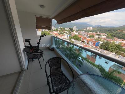 Apartamento de 3 alcobas en venta en Versalles, Floridablanca, 99 m² · foto 8 de 18