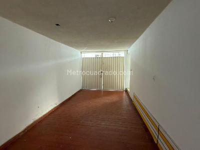 Casa de 4 alcobas en venta en Lagos I, Floridablanca, 208 m² · foto 2 de 20