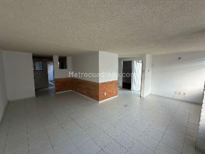 Casa de 4 alcobas en venta en Lagos I, Floridablanca, 208 m² · foto 3 de 20