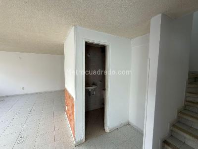 Casa de 4 alcobas en venta en Lagos I, Floridablanca, 208 m² · foto 5 de 20