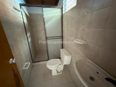 Casa de 4 alcobas en venta en Lagos I, Floridablanca, 208 m² · foto 19 de 20