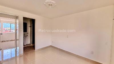 Apartamento de 3 alcobas en venta en Altos De Canaveral, Floridablanca, 81 m² · foto 13 de 20