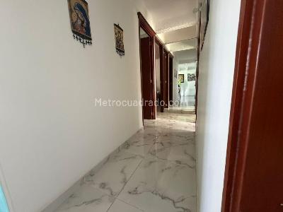 Apartamento en venta en El Bosque, Floridablanca · foto 8 de 18