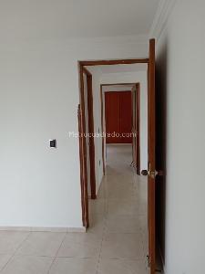 Apartamento de 3 alcobas en venta en Canaveral, Floridablanca, 78 m² · foto 13 de 20