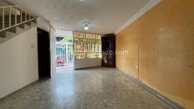 Casa de 4 alcobas en venta en Diamante 2, Bucaramanga, 90 m² · foto 2 de 15