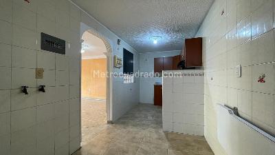 Casa de 4 alcobas en venta en Diamante 2, Bucaramanga, 90 m² · foto 5 de 15