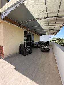 Apartamento de 4 alcobas en venta en Provenza, Bucaramanga, 216 m² · foto 3 de 20