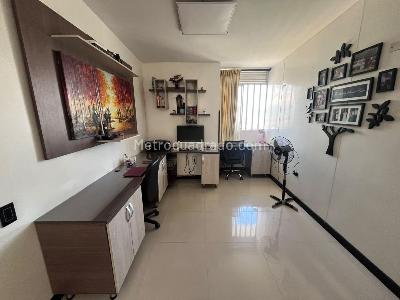 Apartamento de 3 alcobas en venta en San Martin, Bucaramanga, 82 m² · foto 9 de 19