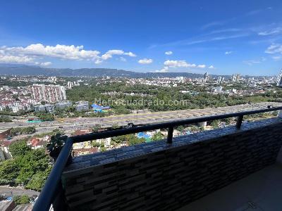 Apartamento de 3 alcobas en venta en San Martin, Bucaramanga, 82 m² · foto 2 de 19