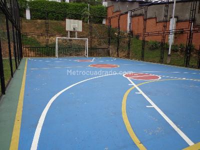 Apartamento de 3 alcobas en venta en Versalles, Floridablanca, 94 m² · foto 18 de 19