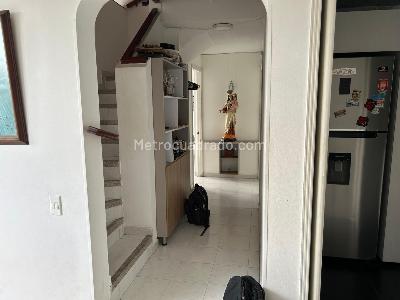 Apartamento de 3 alcobas en venta en Canaveral, Floridablanca, 102 m² · foto 7 de 17