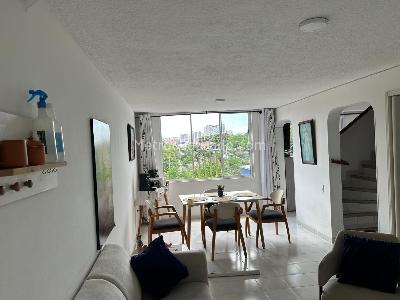 Apartamento de 3 alcobas en venta en Canaveral, Floridablanca, 102 m² · foto 3 de 17