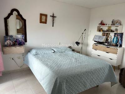 Apartamento de 3 alcobas en venta en Canaveral, Floridablanca, 102 m² · foto 9 de 17