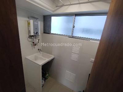 Apartamento de 3 alcobas en venta en Canaveral, Floridablanca, 97 m² · foto 7 de 18