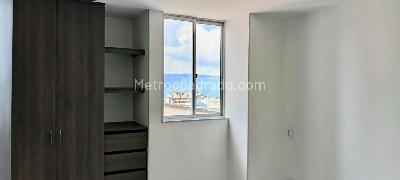 Apartamento de 3 alcobas en venta en Alarcon, Bucaramanga, 72 m² · foto 5 de 12