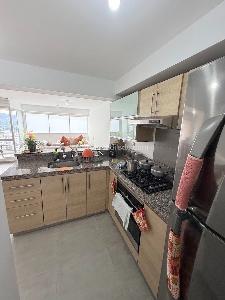 Apartamento de 3 alcobas en venta en Canaveral, Floridablanca, 81 m² · foto 2 de 14