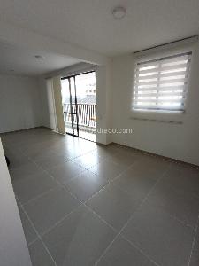 Apartamento de 2 alcobas en venta en Bochalema, Cali, 85 m² · foto 2 de 12