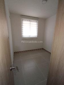 Apartamento de 2 alcobas en venta en Bochalema, Cali, 85 m² · foto 7 de 12