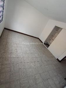Casa en arriendo en La Flora, Cali · foto 13 de 15