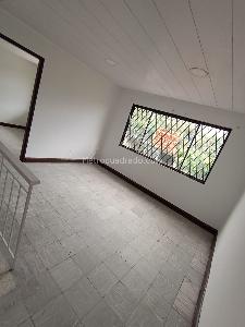 Casa en arriendo en La Flora, Cali · foto 8 de 15