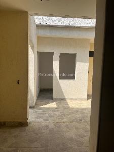 Casa de 5 alcobas en venta en Bella Suiza, Cali, 300 m² · foto 10 de 15