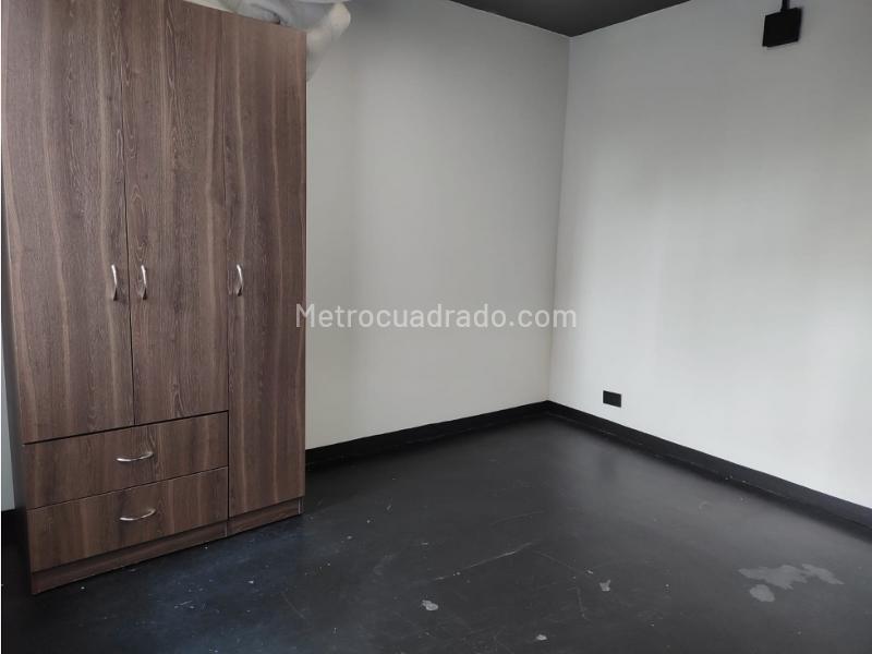 Apartamento de 2 Alcobas con Jacuzzi en Loma de los Bernal - 9