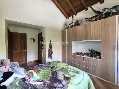 Casa de 4 alcobas en venta en Torre Ladera, Bogotá, 263 m² · foto 10 de 20