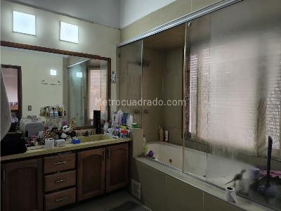 Casa de 4 alcobas en venta en Torre Ladera, Bogotá, 263 m² · foto 12 de 20