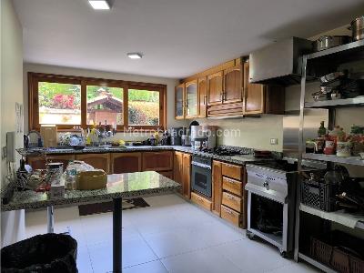 Casa de 4 alcobas en venta en Torre Ladera, Bogotá, 263 m² · foto 5 de 20