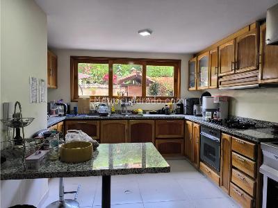 Casa de 4 alcobas en venta en Torre Ladera, Bogotá, 263 m² · foto 7 de 20