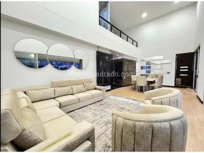 Apartamento de 4 alcobas en venta en Alejandria, Medellín, 390 m² · foto 3 de 20