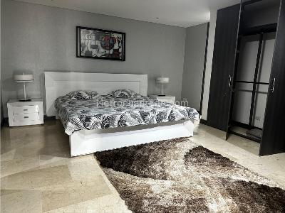 Apartamento de 3 alcobas en arriendo en Poblado (Castropol), Medellín, 180 m² · foto 9 de 14