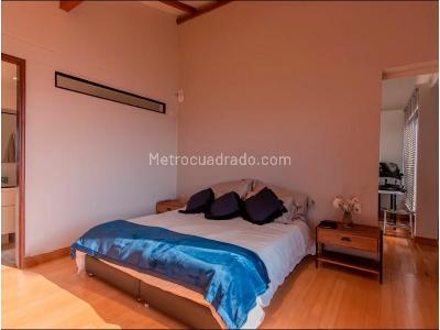 Casa de 5 alcobas en venta en Las Palmas, Medellín, 368 m² · foto 6 de 10