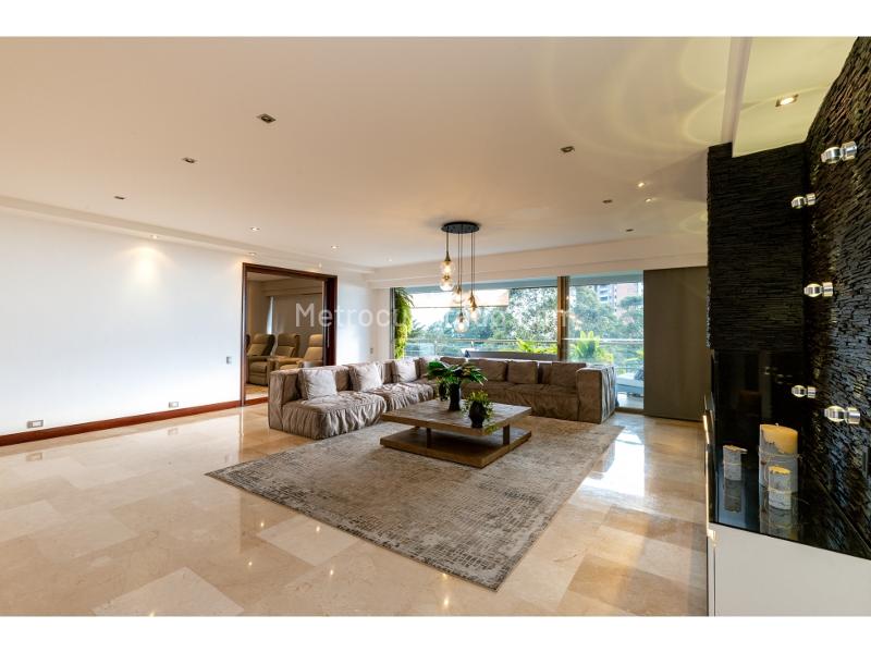 Furnished 3BR Apartment in Exclusive Area - 4