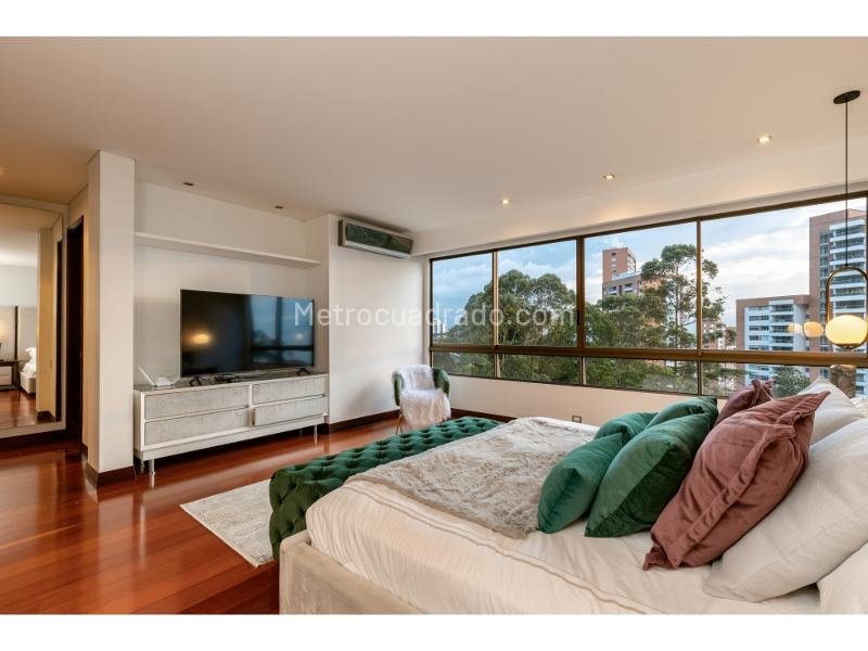 Furnished 3BR Apartment in Exclusive Area - 6