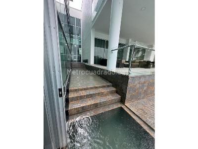 Casa de 5 alcobas en venta en Los Balsos, Medellín · foto 13 de 18