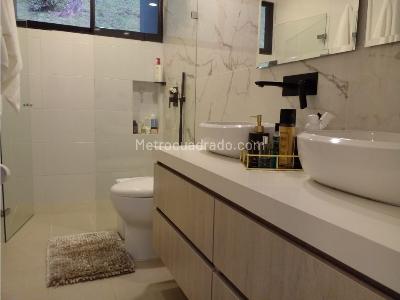 Casa de 4 alcobas en venta en Las Palmas, Medellín, 500 m² · foto 19 de 19