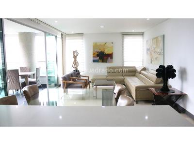 Apartamento de 3 alcobas en venta en Castropol, Medellín, 146 m² · foto 2 de 15