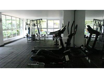 Apartamento de 3 alcobas en venta en Castropol, Medellín, 146 m² · foto 14 de 15