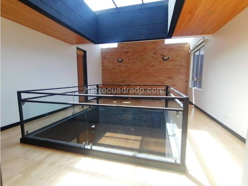 3BR House in San Lucas near Malls and Supermarkets - 6