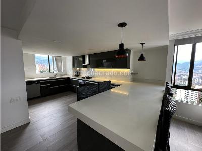 Apartamento de 4 alcobas en venta en San Lucas, Medellín, 289 m² · foto 6 de 20