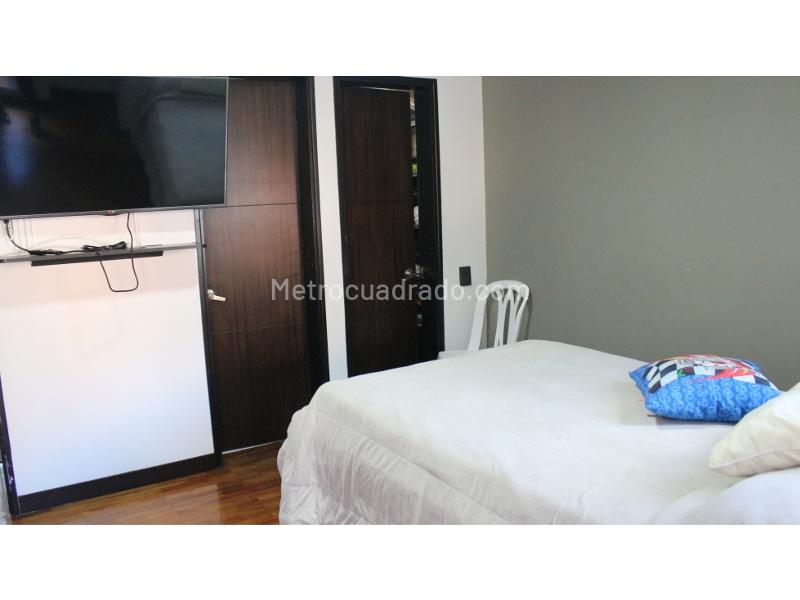 Charming 4BR House in Los Balsos - 7