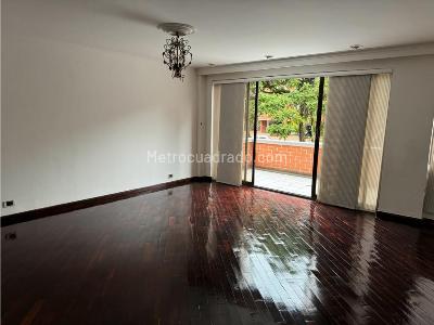 Casa de 3 alcobas en venta en Alejandria, Medellín, 279 m² · foto 9 de 17